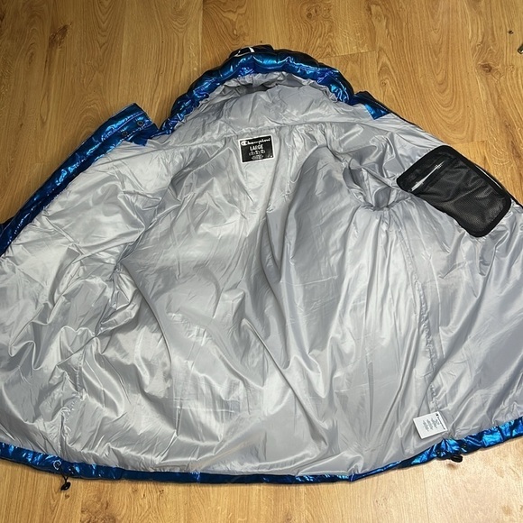 Champion Sz L NASA USA Metallic Blue Hooded Puffer Jacket Limited Edition - Picture 11 of 15